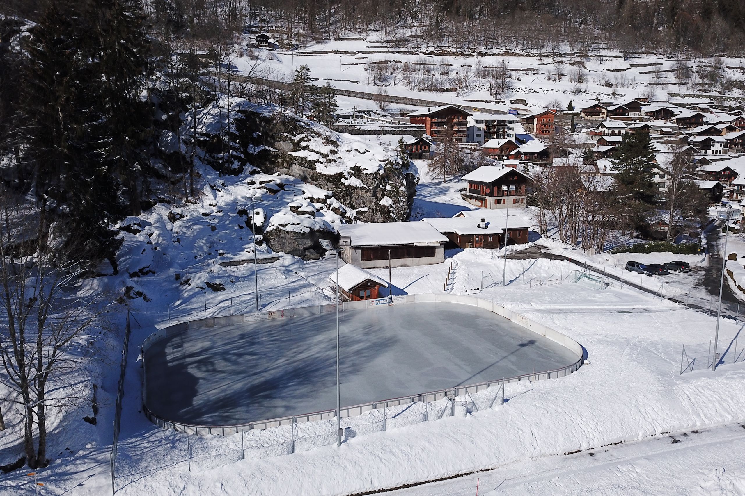 La patinoire de Salvan en hiver, Zone du Tinderet
